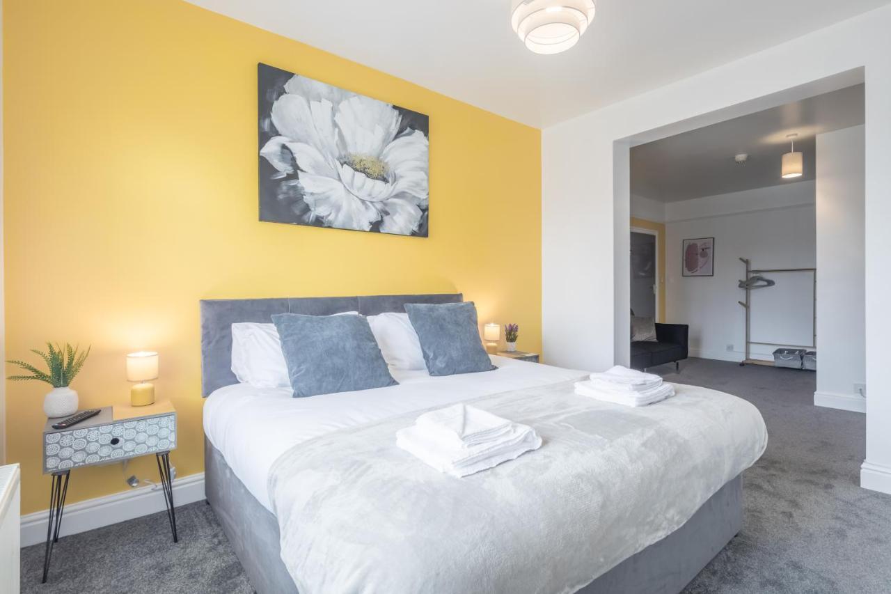 Private Room 5 With Kitchenette By Cb Stays No Minimum Stays CBG Exteriér fotografie